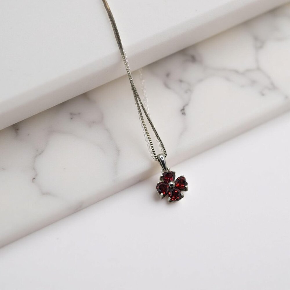vintage .925 sterling silver pendant red cut chrystals necklace